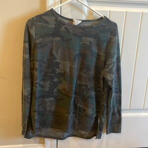 Camp top size M